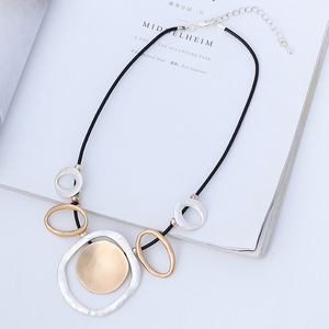 TongLing femmes or argent plaqué Vintage en alliage de Zinc collier perlé lien chaîne géométrique boucle plaquette tour de cou pour anniversaire - Product Image 3