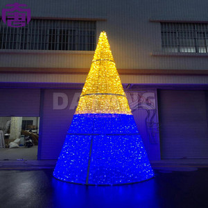 Árbol de Navidad Artificial con Luces LED, Impermeable IP65, para Uso en Interiores y Exteriores, Decoraciones Navideñas - Product Image 4