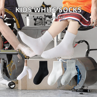 Vente en gros de chaussettes de sport blanches pour enfants Chaussettes blanches personnalisées pour écoliers Chaussettes en vrac de style décontracté pour garçons filles pour le printemps et l'automne