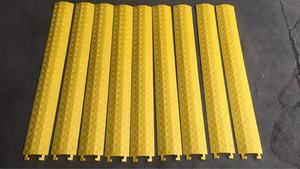 <span class=keywords><strong>PE</strong></span> Tốc độ va chạm cáp bảo vệ cho kênh Cách sử dụng tiêm đúc <span class=keywords><strong>PE</strong></span> Tốc độ va chạm - Product Image 4