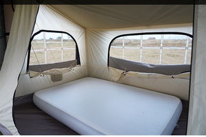 Tentes <span class=keywords><strong>de</strong></span> camping gonflables portables <span class=keywords><strong>de</strong></span> grande taille avec poutres en PVC <span class=keywords><strong>de</strong></span> 15 cm (5,9 pouces) <span class=keywords><strong>et</strong></span> tissu Oxford imperméable pour événements en plein air - Product Image 4