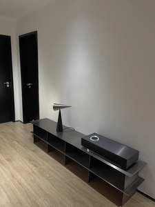 <span class=keywords><strong>Mobile</strong></span> TV in Acciaio Inossidabile Stile Industriale Minimalista con Finitura Spazzolata, <span class=keywords><strong>Dimensioni</strong></span> Personalizzabili, Arredamento per <span class=keywords><strong>Soggiorno</strong></span> - Product Image 5