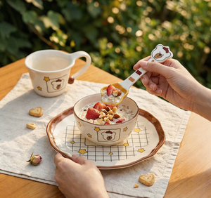 Service de table en céramique Star Cap Bear, style mignon, motif uni, compatible micro-ondes, utilisation hôtelière, vaisselle de haute qualité esthétique pour hôtels - Product Image 4