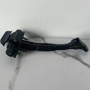 Pour le modèle Y butée <span class=keywords><strong>de</strong></span> sangle <span class=keywords><strong>de</strong></span> contrôle <span class=keywords><strong>de</strong></span> porte côté conducteur arrière gauche et droite 1500684-00-B - Product Image 4