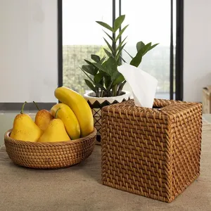 Boîte à mouchoirs artisanale en rotin naturel, fournisseur de rangement et de décoration intérieure, design léger et durable en provenance du Vietnam - Product Image 6