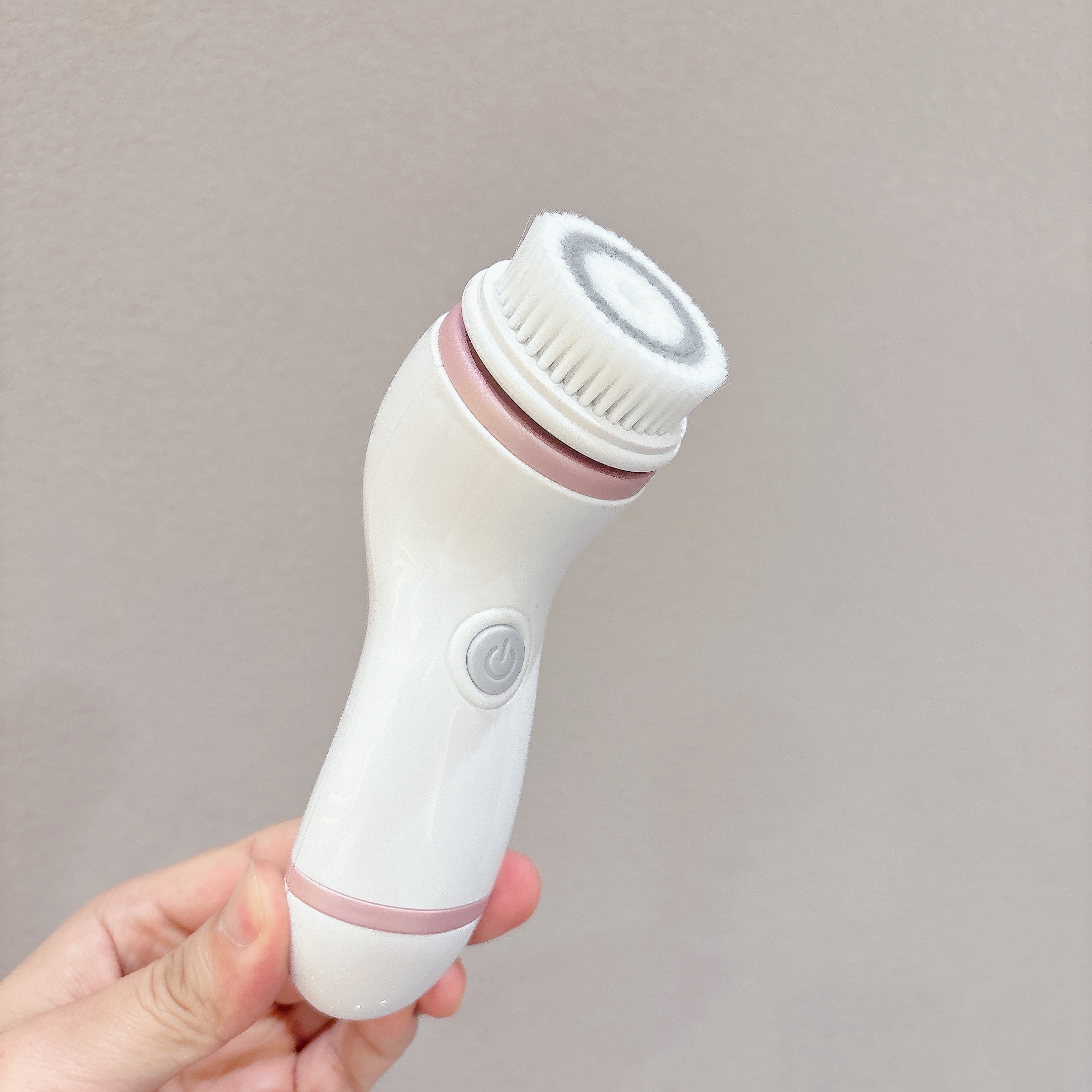 ORANGLES 4-in-1 Multifunctional Sonic Facial Cleansing Brush | Portable Travel Skin Scrubber for Blackhead & Blemish Removal – orangles Kuwait - full product showcase - displaying specifications - Image 5 of 6 | adapts to any space | 4-in-1 Multifunctional Sonic Facial Cleansing Brush | Portable Travel Skin Scrubber for Blackhead & Blemish Removal – orangles Kuwait deal New Jersey | Free Shipping ORANGLES
