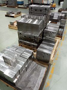 Bloc de collecteur standard Hydraforce 7028720 2B, fabriqué par Saiz, système de station hydraulique personnalisé en stock, compétitif - Product Image 4