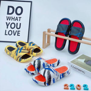 Nouveaux Produits Prix Bas Babouches d'Été en Plastique <span class=keywords><strong>pour</strong></span> Hommes - Product Image 3