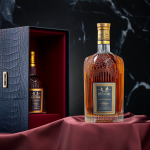 Bouteille de vodka, de tequila ou de liqueur en verre gravé à l'acide de haute qualité, 750 ml, avec bouchon en liège, emballage en boîte directement de l'usine - Product Image 1