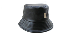 Travel Fisherman Leisure Bucket Hat Benutzer definierte Deutschland Summer Cap PU Leder Fisherman Hat Benutzer definierte PVC Patch Logo Design Bucket Cap