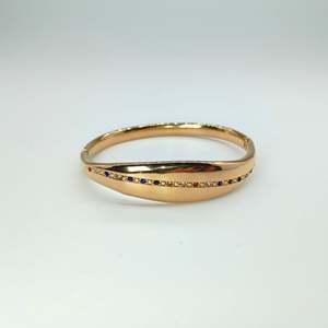 Fashion <b>Bangle</b> 316L Stainless Steel PVD Gold Plating Resistant Sustainable Jewelry Accessory - Product Image 1