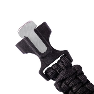Fabrik Großhandel Multi tool OEM Seil Survival Armbänder mit Feuerstein Feuer Starter Pfeife Kompass Schnalle Kit für Wander camping - Product Image 4