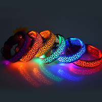 SinSky Vente Chaude Rechargeable Light Up Led Colliers De Chien Réglable Personnalisé Led Colliers Pour Animaux De Compagnie Colliers De Chat