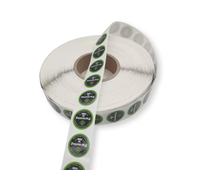 Conçu sur mesure 13.56MHz RFID NFC Tag ISO modèle 213 215 216 Mini autocollant d'étiquette PET étanche pour les médias sociaux