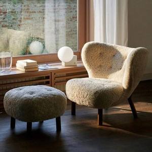 Sofá Minimalista Nórdico Moderno, Silla de Tela Bouclé Color Crema Blanco, Silla de Lana de Cordero, Silla de Salón, Sofá Individual, Silla Relajante con Taburete - Product Image 4