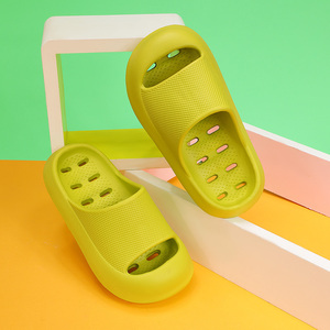 Sandales d'été pour enfants en EVA moulé à bout fermé, avec embout de sécurité, plateforme épaisse, pour la plage, la piscine et l'eau, pour garçons et filles - Product Image 5