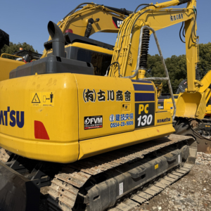 Le Japon de 12.6 tonnes a utilisé l'excavatrice Komatsu PC130 d'occasion vente chaude avec moteur - Product Image 1