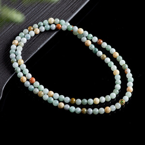 Collier chaîne en perles de jade naturel de Birmanie, forme boule, tricolore, ethnique, unisexe, vente en gros - Product Image 1