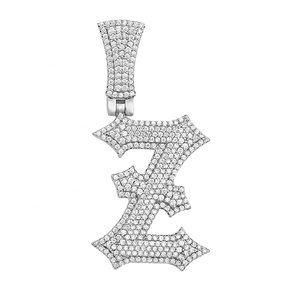 Pendentif Lettre Personnalisable Unisexe en Zircon Effet Givré avec Nom Personnalisé en Cuivre pour Événements Chrétiens - Product Image 6