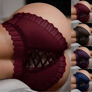 Culottes en dentelle ultra-sexy respirantes de couleur unie personnalisées pour filles, culottes érotiques transparentes à bretelles et découpes triangulaires sexy - Product Image 1