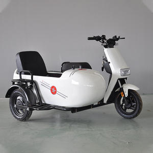 Motocyclette électrique à <span class=keywords><strong>trois</strong></span> <span class=keywords><strong>roues</strong></span> avec side-car (Ku Zi) à carrosserie fermée pour le transport de passagers - Product Image 3