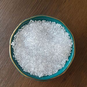 ราคาเม็ดพลาสติกโพลีคาร์บอเนต Makrolon 2407 PC Resin ยี่ห้อ Bayer Makrolon สำหรับงานทั่วไป - Product Image 1
