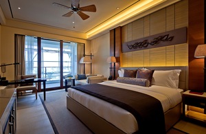 निर्माण हिनान होटल हैनान होटल बेडरूम फर्नीचर चीनी होटल फर्नीचर निर्माता लकड़ी बिस्तर सेट - Product Image 3