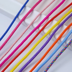 Corde de Paracorde <span class=keywords><strong>Yong</strong></span> Lin à Sept Brins, 2mm-4mm, en Polypropylène Tressé Couleur Unie, Fournitures d'Extérieur, Lot Shandong Laizhou - Product Image 1