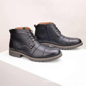 Chaussures décontractées rétro polyvalentes et confortables pour hommes, style western américain, à enfiler, en similicuir, à trois œillets, style britannique - Product Image 4