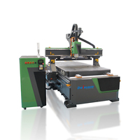 2130 2040 CNC d'imbrication verticale routeur 3D ATC CNC MACHINE pour la fabrication de meubles chargement automatique Table de déchargement travail du bois