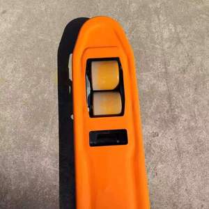 รถยกพาเลทไฮดรอลิก ขนาด 2-3 ตัน พร้อมงาสแตนเลส สำหรับคลังสินค้า - Product Image 4
