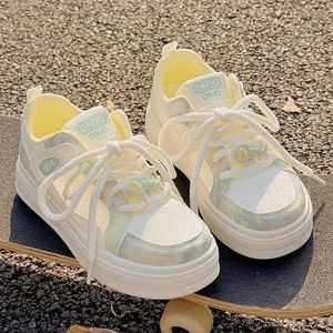 Baskets blanches respirantes en maille pour femmes, Nouveauté été 2025, Chaussures de sport décontractées à semelle épaisse et tendance - Product Image 3