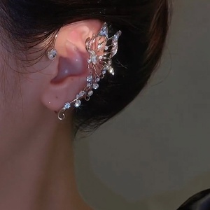 Clip d'<span class=keywords><strong>oreille</strong></span> papillon tendance, style féerique, avec strass, sans perçage, pour femmes et jeunes filles, bijoux <span class=keywords><strong>de</strong></span> fête - Product Image 2