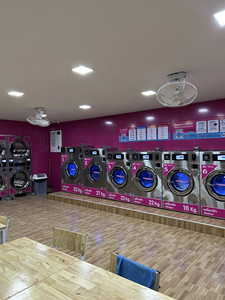 <span class=keywords><strong>Lave</strong></span>-<span class=keywords><strong>linge</strong></span> commercial à chargement frontal automatique, contrôlé par application, classe énergétique 1 - Product Image 3