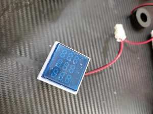 Vôn Kế Màn Hình LED 3 Trong 1 Màu Trắng Ampe Kế Đồng Hồ Đo Điện Áp Tần Số Dòng Điện - Product Image 5