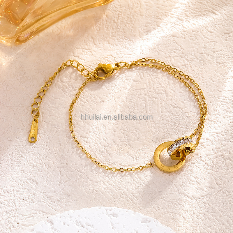 Gold-Bracelet