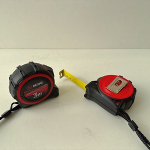 Cinta Métrica de Acero de 5m - Resistente a Impactos y al Óxido, Retorno Automático, Bloqueo con Botón, Carcasa de Alta Visibilidad <span class=keywords><strong>para</strong></span> Contratistas y Bricolaje - Product Image 2