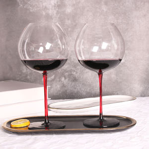 <span class=keywords><strong>Verre</strong></span> à <span class=keywords><strong>vin</strong></span> rouge en cristal soufflé à la main <span class=keywords><strong>avec</strong></span> <span class=keywords><strong>pied</strong></span> <span class=keywords><strong>noir</strong></span> et tige rouge en vrac de Chine - Product Image 6