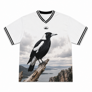 T-shirt de football rétro à motif graphique Toucan, impression par sublimation de haute qualité, motifs personnalisés, vente en gros OEM - Product Image 5