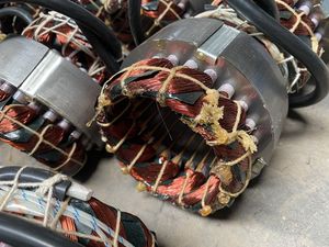 Moteur vibrateur électrique industriel Dahan 1,1 kW 230 V pour tamisage vibrant - Prix - Product Image 6