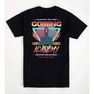 Camiseta Retro Academy Gaming negra estilo vintage 1983 Shooter Department Plainview New York - Product Image 1