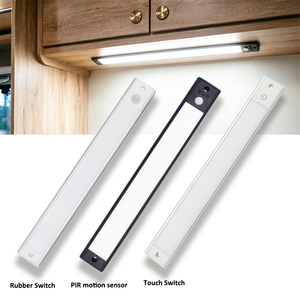 Plafonnier LED en aluminium 12-28V à intensité variable par toucher pour bus, caravane, camion, éclairage intérieur LED pour camping-car - Product Image 1