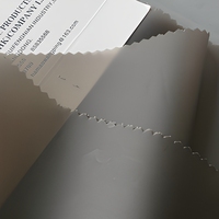 Rouleau de film PVC mat haute élasticité, imperméable, écologique, toucher doux, résistant à l'abrasion, anti-rayures, lisse, pour équipement extérieur, sacs et voitures