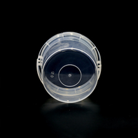 Seau en plastique transparent blanc avec poignée en plastique