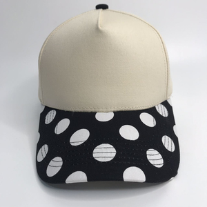 Casquette de baseball colorée à motifs variés en coton, avec patchwork uni sur le devant et imprimé sur la visière, pour femme, style streetwear - Product Image 3