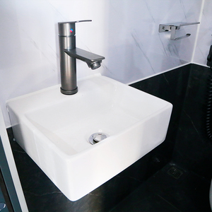Bagno Portatile Mobile, Unità Sanitaria Singola o Doppia Disponibile, WC Portatile Personalizzabile per Cantieri e Eventi Pubblici - Product Image 5