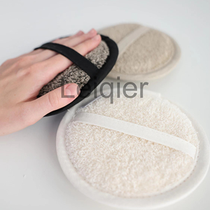Tampons en <span class=keywords><strong>coton</strong></span> biologique avec logo personnalisé pour enlever le gommage corporel en luffa Éponge de bain de douche réutilisable pour le maquillage du visage avec logo - Product Image 1