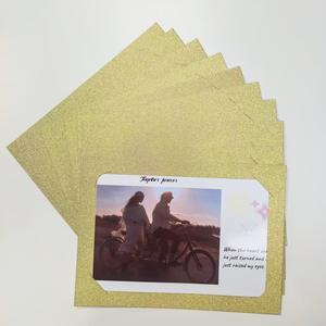 จีน 13x18 ซม. 20 ชิ้นต่อถุง ซองใส่รู<span class=keywords><strong>ป</strong></span>ภาพเคลือบกลิตเตอร์เมทัลลิกแบบกำหนดเองพร้อมหน้าต่าง - Product Image 1