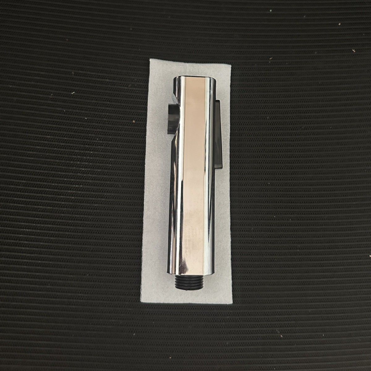 Pistolet pulvérisateur carré