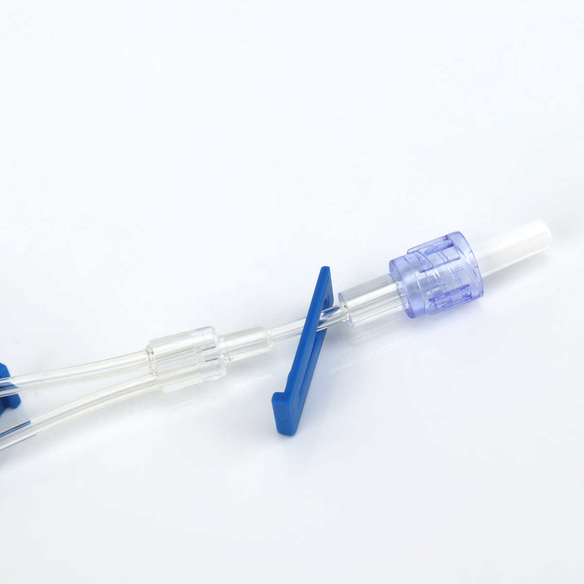 Tubo de extensión unidireccional de Múltiples canales con conector de infusión sin aguja de presión negativa